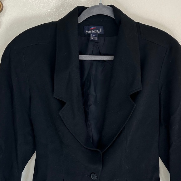 Vintage Daniel Hechter Cinched Waist Wool Black Blazer, 80s Jacket, Size 8 - Picture 7 of 8